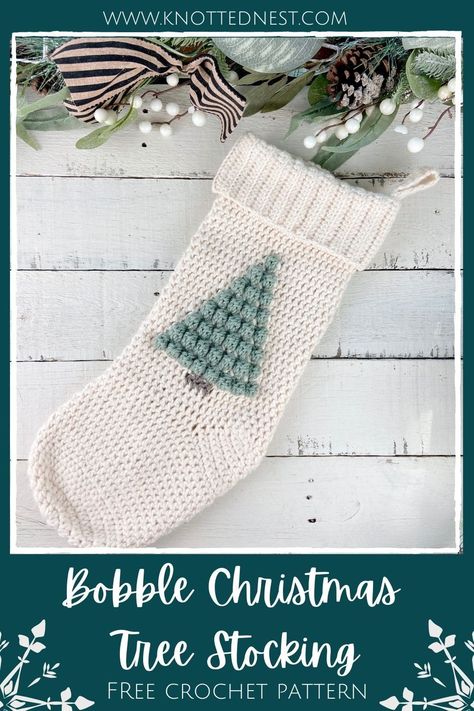 Stocking Pattern Free, Crochet Christmas Stocking Pattern, Tree Crochet, Crochet Stocking, Crochet Christmas Stocking, Confection Au Crochet, Christmas Stocking Pattern, Crochet Christmas Trees, Stocking Pattern