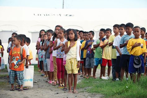 UNICEF_AM_009 Philippine National Anthem, Kids Singing, A Daily Routine, Leyte, Going To School, School Help, National Anthem, Children And Family, Elementary School