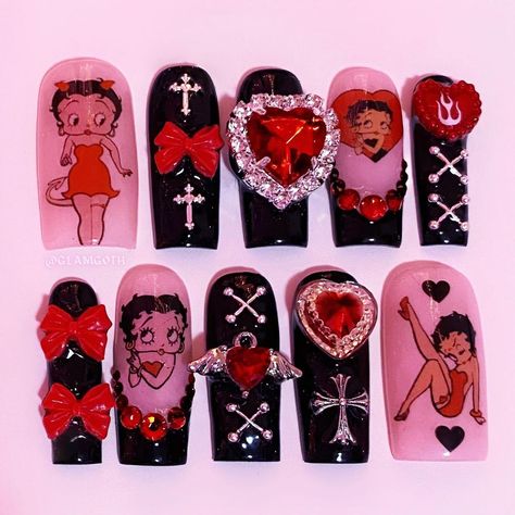 Betty Boop Halloween Nails, Betty Boop Acrylic Nails, Rob Zombie Nails, Red Gyaru Nails, Betty Boop Nails Designs, Glamgoth Nails, Betty Boop Nails, Kirby Nails, Creepy Nails