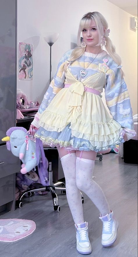 Decora Fashion Outfits, Decora Kei Fashion, Cute Pastel Outfits, Cute Kawaii Outfits, Fairy Kei Fashion, Outfits Pastel, Kei Fashion, Pastel Outfit, Kawaii Clothes