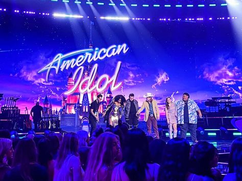 If you’ve ever wondered how to see American Idol live, then read on for information on tickets, what to wear, and the live taping studio audience experience! Y’all I am still kind of shook we… The post We’re Going To Hollywood!: How to See American Idol Live appeared first on Lively by Laura. Comedy Scripts, Katy Perry Dress, Mgm Studios, Red Studio, Late Night Show, Stage Background, Sara Bareilles, The Late Late Show, Day Glow