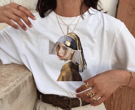 Billie Eilish Merch, Aesthetic T Shirts, Tumblr Outfits, Aesthetic Shirts, Pearl Earring, Mode Vintage, Looks Vintage, Billie Eilish, Aesthetic Clothes