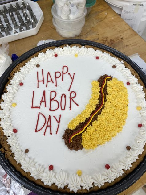 Labor Day Cake Decorating Ideas, Labor Day Cakes Ideas, Labor Day Cookie Cake, Labor Day Cake Ideas, Labor Day Cake, Walmart Cake, Holiday Cake Designs, Walmart Cakes, Message Cookies