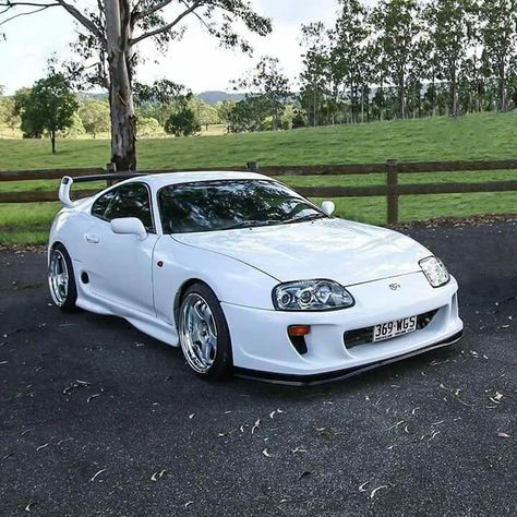 White Supra, Supra 2jz, Supra Mk4, Toyota Supra Mk4, Money Trading, Super Luxury Cars, Toyota Cars, Future Car