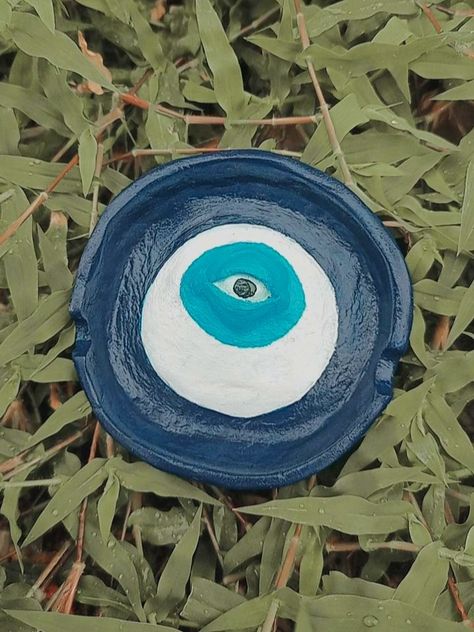 Eye Ashtray, Evil Eye