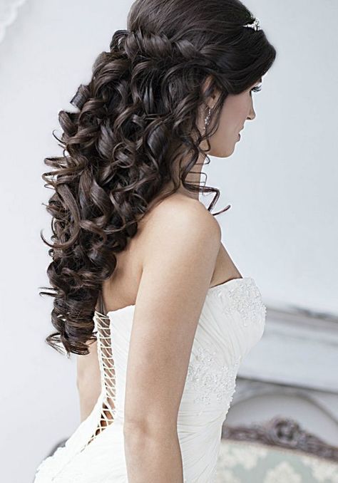 Trendy We Fryzurach, Long Hair Images, Romantic Wedding Hair, Beach Hairstyles For Long Hair, Quinceanera Hairstyles, Elegant Wedding Hair, Beach Wedding Hair, Quince Hairstyles, Best Wedding Hairstyles