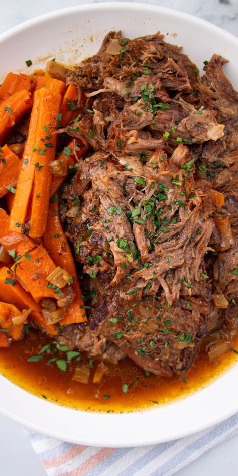 Southern Pot Roast: If you've been looking for a Southern Pot Roast recipe that's well seasoned and produces a meaty, melt-in-your-mouth dish. You've found it. Southern Pot Roast, Anniversary Meals, Easy Creole Recipes, Cajun Recipes Easy, Easy Grilling Recipes, Pot Roast Recipe, Romantic Dinner Recipes, Creole Recipes, Night Food