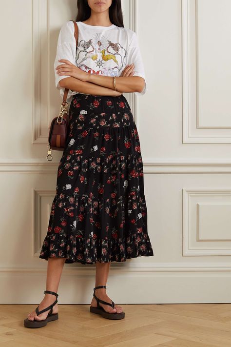 Long Midi Skirt, Chloe Clothing, Glamorous Fashion, Midi Skirt Outfit, Black Midi Skirt, Pretty Style, Celebrity Outfits, See By Chloe, Fancy Outfits