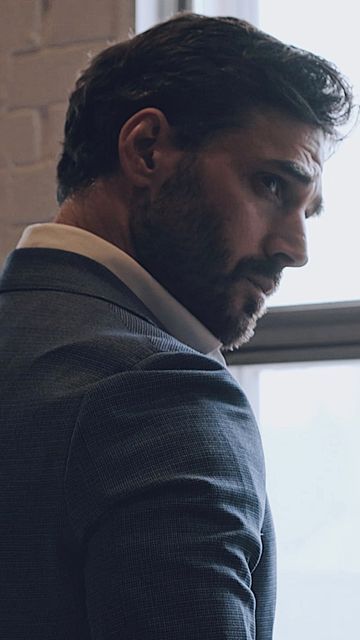 Brooding Man Aesthetic, Study Men Aesthetic, Italian Men Mafia Boss, Middle Aged Man Aesthetic, Male Doctor Aesthetic, Handsome Man Aesthetic, Older Men Aesthetics, Hot Professor Aesthetic, Tall Dark And Handsome Men