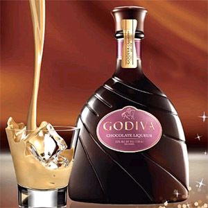 Godiva chocolate liquor Godiva Liquor Recipes, Godiva Chocolate Liquor, Godiva Chocolatier, Chocolate Covered Strawberries Bouquet, Bartender Drinks, Liquor Recipes, Cocktail Drinks Alcoholic, Godiva Chocolate, Chocolate Liquor