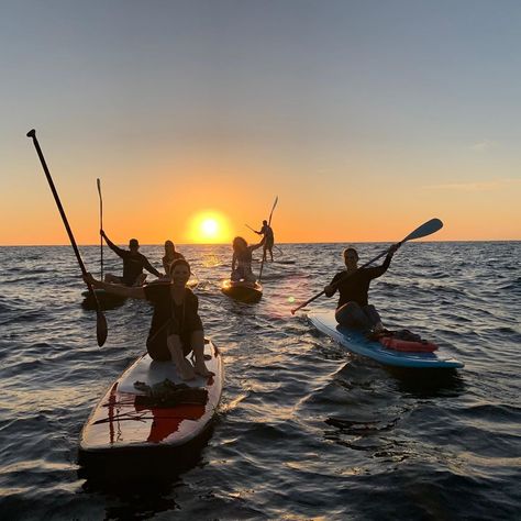 Paddle Boarding Ocean, Paddle Boat Aesthetic, Paddleboarding Pictures, Paddle Boarding Pictures, Redondo Beach California, Weekend Night, Paddle Board Yoga, Stand Up Paddle Boarding, Sup Stand Up Paddle