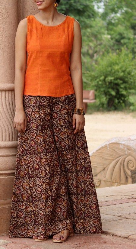 Kalamkari Dresses, Flared Palazzo, Salwar Designs, Beach Sarong, Cotton Kurti Designs, Salwar Kamiz, Kurta Designs Women, Blouse Design Models, Indian Attire