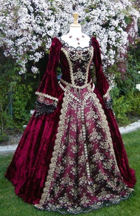 Gaun Abad Pertengahan, Istoria Modei, Fest Outfits, Old Fashion Dresses, Old Dresses, Medieval Dress, Fantasy Gowns, Medieval Clothing, Vintage Gowns