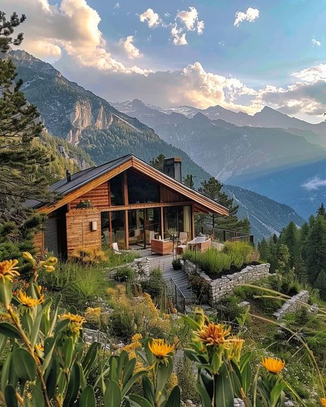 Cottages And Cabins, Wooden Mountain House, Mountain Villa Design, Cabin With Lots Of Windows, Mountains Home, Cabin Trip Aesthetic, House On Hillside, Kitchen Garden Layout, Homestay Ideas