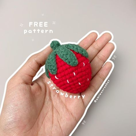 Strawberry Crochet Pattern, Strawberry Crochet, Crochet Strawberry, Fruit Pattern, Free Sign, So Sorry, Unique Crochet, Amigurumi Free, Amigurumi Free Pattern