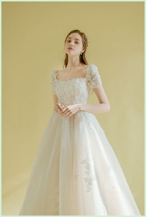 [PaidAd] 41 Incredible Simple Wedding Dress Lace Insights You'll Be Glad You Discovered Immediately #simpleweddingdresslace Simple Vintage Wedding Dress, Simple Vintage Wedding, Christian Wedding Gowns, Korean Wedding Dress, Simple Lace Wedding Dress, Minimal Wedding Dress, Simple Wedding Gowns, Wedding Gown Inspiration, Classy Wedding Dress