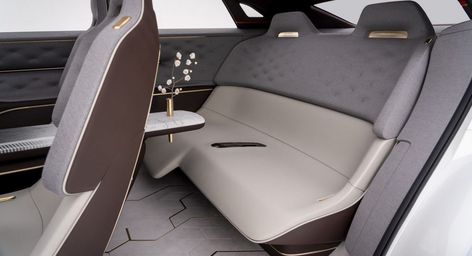 Future Battery Electric Cars Could Be Bringing Bench Seat Back | Carscoops Concept Car Interior Design, Concept Car Interior, Electric Car Concept, Car Desk, Car Interior Sketch, Vehicle Concept, Inside Car, Luxury Car Interior, Vw Touran