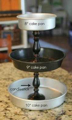 Recycle, Reuse Cake Pan & Candel Sticks 2 Lazy Susan, Fruit Basket, Kitchen Display or in Bathroom to hold Products Fruit Basket Kitchen, Diy Gifts For Christmas, Diy Mother's Day Crafts, Tiered Tray Diy, Tier Trays, Basket Kitchen, Diy Gifts For Mom, Tiered Cake, Kitchen Stand