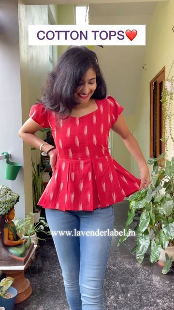 Short Tops Stitching Ideas, Short Kurthi Models Latest, Printed Cotton Tops For Jeans, Simple Cotton Tops For Jeans, Short Tops With Jeans, Small Kurti For Jeans, Latest Tops Designs For Jeans, Cotton Short Kurti Designs, Short Kurti Designs Latest For Jeans