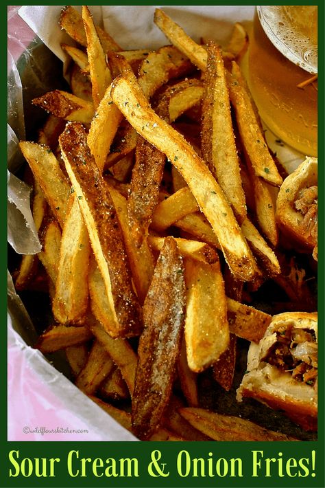 Sour Cream & Onion French Fries! (Just like the Chips!) - Wildflour's Cottage Kitchen Homemade Sour Cream, French Fried Potatoes, Homemade French Fries, Raw Potato, Dried Potatoes, Patty Melt, Smoked Pulled Pork, Fries Recipe, Sour Cream And Onion