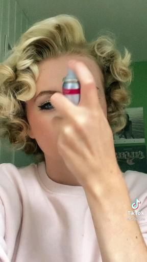 s://vm.tiktok.com/ZMRHCYXRR/ Retro Short Haircuts For Women, Pinup Hair For Short Hair, 1950s Hairstyles Short Hair, Vintage Hair For Short Hair, Short Hair 1950s Style, 1950’s Hair Styles For Short Hair, Short Pinup Hairstyles Tutorials, Short Vintage Hairstyles 1950s, 1950 Short Hair