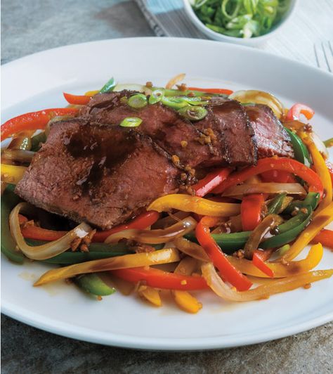 Sesame-Lime London Broil with Stir-Fried Veggies London Broil Oven, London Broil Steak, Stir Fry Vegetables, Broiled Steak, London Broil Recipes, Fried Veggies, Asian Beef, London Broil, Sliced Steak