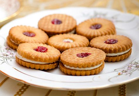 Jimjam Biscuits, Copycat Bojangles Biscuits, Zeera Biscuits Recipe, Bread Gulab Jamun Recipe, Belvita Breakfast Biscuits Recipe, Jam Biscuits, Diy Cookbook, Eggless Baking, Spicy Food