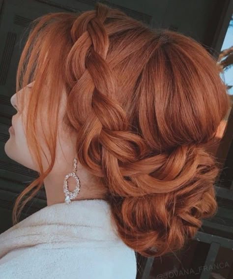 Red Hair Updo, Braids For Women, Elegant Braids, Day Hairstyles, Single Braid, Trendy Nail Designs, Hair Diy, Long Red Hair, Romantic Date