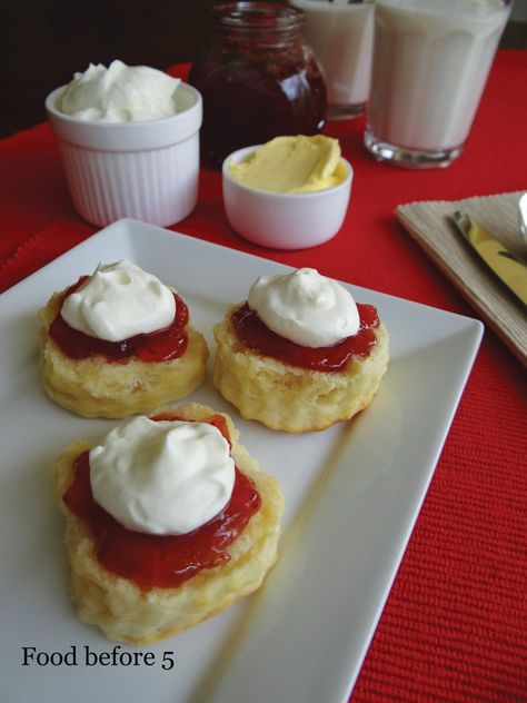 2 Ingredient Scones | Be A Fun Mum Thickened Cream, Cooking With Toddlers, Baby Chef, Scones Easy, Gf Flour, 5 Ingredient Recipes, Kids Cooking, Whipping Cream, 2 Ingredient