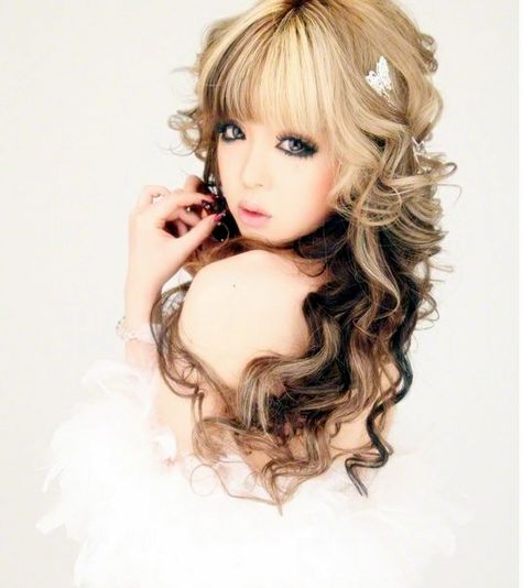 Gyaru Hair, Gyaru Aesthetic, Agejo Gyaru, Gyaru Makeup, Gyaru Fashion, J Fashion, Dream Hair, Cute Poses, Pretty Hairstyles