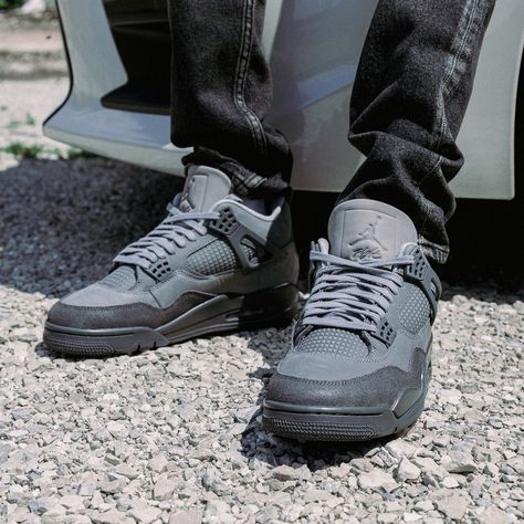 👟 “Wet Cement” Vibes! The Air Jordan 4 SE “Wet Cement” is hitting the streets on July 27th! 🗓️ Get ready to step up your sneaker game with this monochromatic beauty 🔥⁠ ⁠ Raffle details in our bio⁠ ⁠ #topsandbottoms #SneakerHeads #AJ4 #StreetStyle #SneakerHeads #KicksOfTheDay #SneakerCulture #SneakerAddict #SneakerLove #SneakerFreaker #SoleCollector #SneakerCommunity Cement Jordan 4, Shoe List, Sneakers Addict, Air Jordan 4, Sneaker Games, Sneaker Head, The Streets, Step Up, Cement