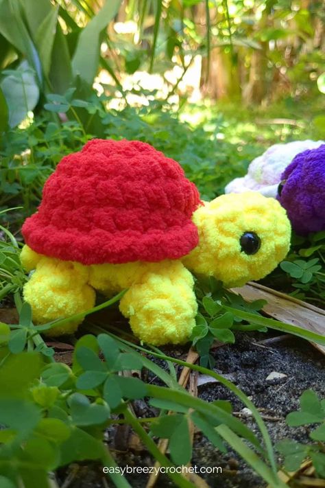 Small Crochet Turtle Pattern - Zippy | Easy Breezy Crochet Crochet Turtle Pattern, Chenille Blanket, Tiny Turtle, Knit Ideas, Crochet Turtle, Small Crochet, Turtle Pattern, Yarn Tail, Quick Crochet