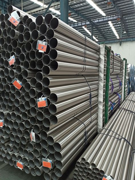 Seamless stainless steel tube in different sizes, wall thickness, grades, such as 304, 316, is available. Contact us for the latest price! Pipe Supplier, Pipe Manufacturers, Water Tube, Stair Handrail, Stainless Steel Pipe, Stainless Steel Tubing, Decorative Trim, Steel Bar, Oil And Gas