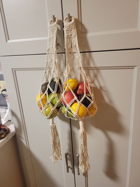 Wall Hanging Fruit Basket, Banana Storage, Macrame Wall Hanging Ideas, Hanging Fruit Basket, Kitchen Space Savers, Hanging Fruit Baskets, Kids Toy Organization, Fruit Baskets, Potato Onion