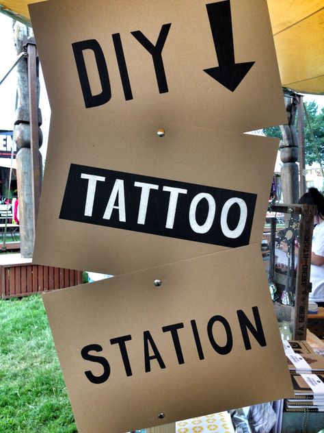 Heedopter DIY tattoo station sign at Lowlands festival Tattoo Station Sign, Tattoo Sign, Tattoo Station, Diy Tattoo, Diy Signs, Company Logo, Tech Company Logos, Festival, Signs