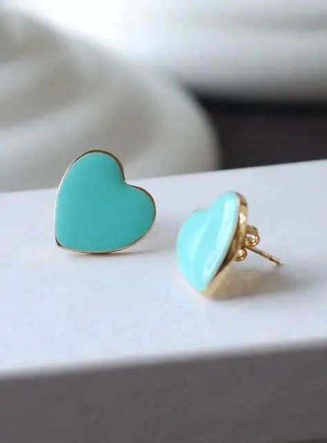 The Bling Ring, Chic Summer Style, Tiffany Earrings, Aqua Mint, Jewellery Earrings, Tiffany And Co, Heart Studs, Pretty Shoes, Blue Heart