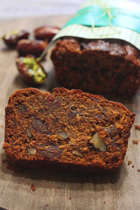 Cake Recipe Healthy, Cake Recipe Homemade, Carrot Cake Recipe Homemade, Date And Walnut Loaf, Carrot Cake Recipe Healthy, Date And Walnut Cake, Date Nut Bread, Date Cake, Sweet Potato Cake