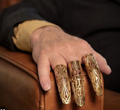 Prosthetic Finger Design, Asmodeus Dnd, Finger Prosthetic, Prosthetic Fingers, Prosthetic Hand, Armor Hand, The Monarch, Fingers Design, Gold Legs