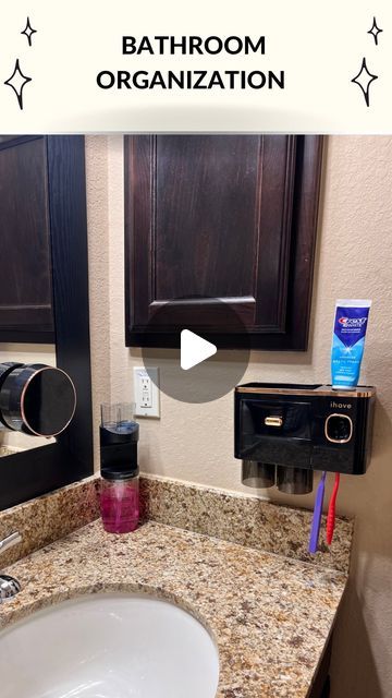 Organization Ideas For Small Bathrooms, Toothpaste Dispenser Ideas, Minimalist Bathroom Counter Decor, Shampoo Dispenser Ideas, Bath Organization Ideas, Restocking Guest Bathroom, Bathroom Countertop Organization Ideas, Mouthwash Dispenser Ideas, Bathroom Organization Ideas Countertops