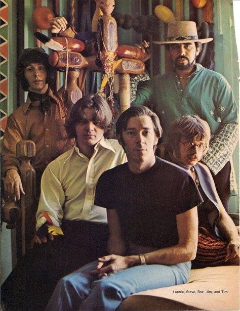 THE STEVE MILLER (BLUES) BAND (original lineup with Boz Scaggs) Boz Scaggs, Jimmy Reed, Steve Miller, Steve Miller Band, 70s Look, Rock N Roll Style, Human Society, Sweet Love Quotes, People Sitting