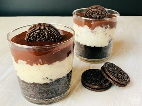 Oreo Pudding Dessert, Oreo Pudding, Oreo Biscuits, Dessert Box, Pudding Dessert, Dessert Boxes, Oreo Dessert, Pudding Desserts, Pretty Birthday Cakes