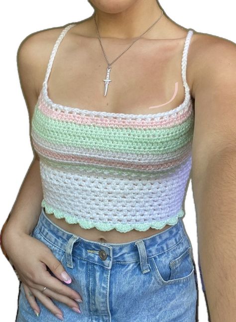 Spring Crochet Top, Modest Crochet Top, Crochet Twist Top, Crochet Tops Summer, Sunflower Granny Square Pattern, Summer Modest Outfits, Sunflower Granny Square, Pattern Home Decor, Blouses Designs