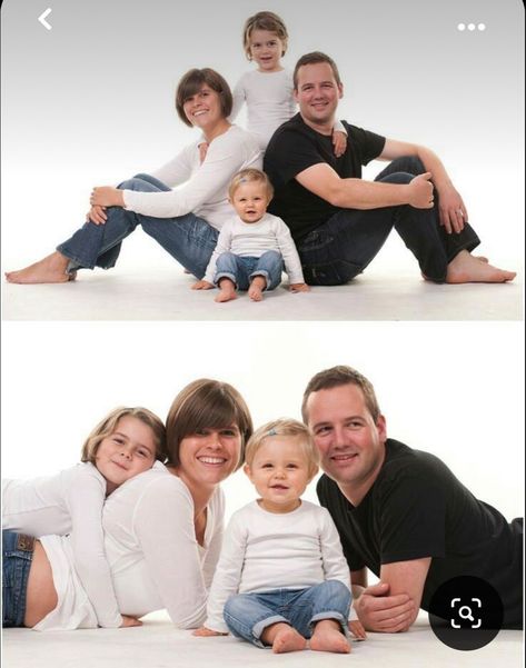 Composition Photo, Studio Family Portraits, Family Photo Studio, Family Potrait, Big Family Photos, Family Studio Photography, Cute Family Photos, Family Photos With Baby, Family Photoshoot Poses