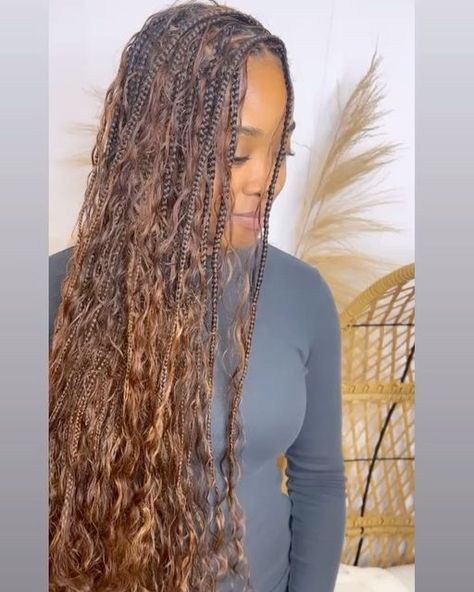 1b/30 Boho Knotless Braids, Boho Knotless With Highlights, Light Brown Knotless Braids With Curls, Boho Knotless Braids Brown And Blonde, Light Boho Braids, Chocolate Brown Boho Knotless Braids, Color 30 Bohemian Knotless Braids, Color Bohemian Knotless Braids, Bohemian Knotless Braids Brown