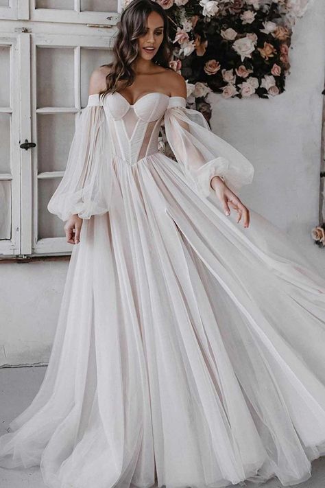 Corset Wedding Dress, Neck Corset, Bridal Party Gowns, Pretty Wedding Dresses, Galia Lahav, Stil Boho, Cute Wedding Dress, Wedding Dresses Corset, Dream Wedding Ideas Dresses