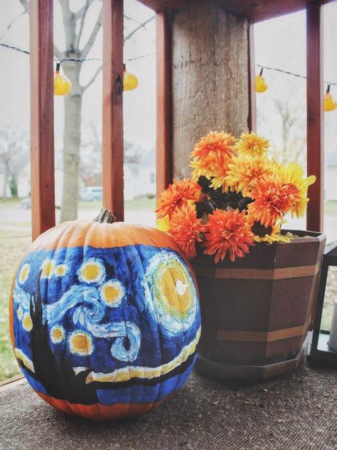 Pumpkin Painting Starry Night, Van Gogh Pumpkin Painting, Van Gogh Pumpkin, Starry Night Pumpkin, Art Shoes, Pumpkin Carvings, Pumpkin Painting, Shoe Art, Painted Pumpkins