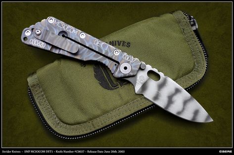 Strider Knives, Knife Photography, Picture Mix, Pretty Knives, Knife Design, Cool Knives, Custom Knife, Edc Gear, Pocket Clip