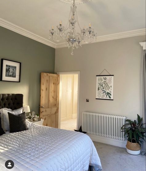 Farrow Ball Pigeon, Farrow And Ball Bedroom, Calm Bedroom, Parents Bedroom, Room Styling, Victorian Bedroom, Sage Green Bedroom, Guest Bedroom Decor, Bedroom Wall Colors