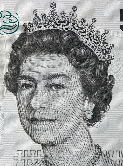 Queen Elizabeth II portrait on 5 pound sterling banknote. British currency #Sponsored , #sponsored, #AFFILIATE, #II, #Queen, #British, #portrait Queen Elizabeth Ii Portrait, Queen Elizabeth Portrait, Pound Sterling, Young Queen Elizabeth, London Icons, Old Portraits, Elisabeth Ii, Queen Art, Isabel Ii