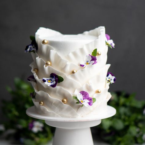 Ruffled Cake Buttercream, Ruffle Cake Buttercream, Buttercream Ruffle Cake, Dessert Styling, Magnolia Cake, 60th Cake, Buttercream Ruffles, Feather Cake, Flower Buttercream